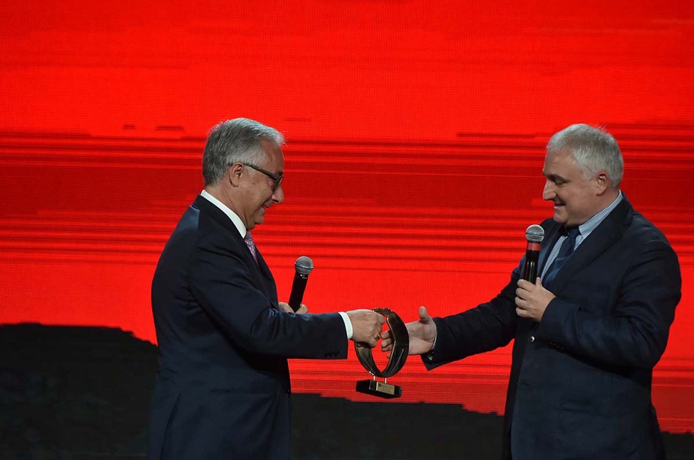 Stefano Lampertico receives the International award Biagio Agnes from the former Minister of the Italian Government Filippo Patroni Griffi