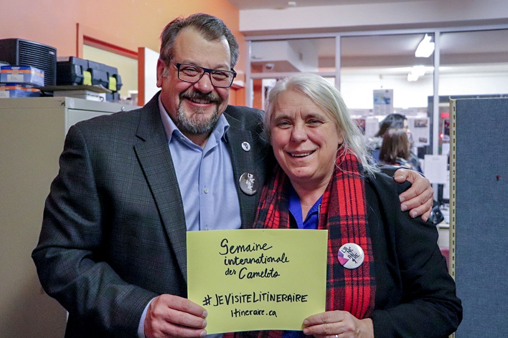 Luc Desjardins, L’Itinéraire’s executive director, with Manon Massé, Quebec Solidaire’s co-spokeperson and member of Parliament. Credit: Alexandre Duguay.