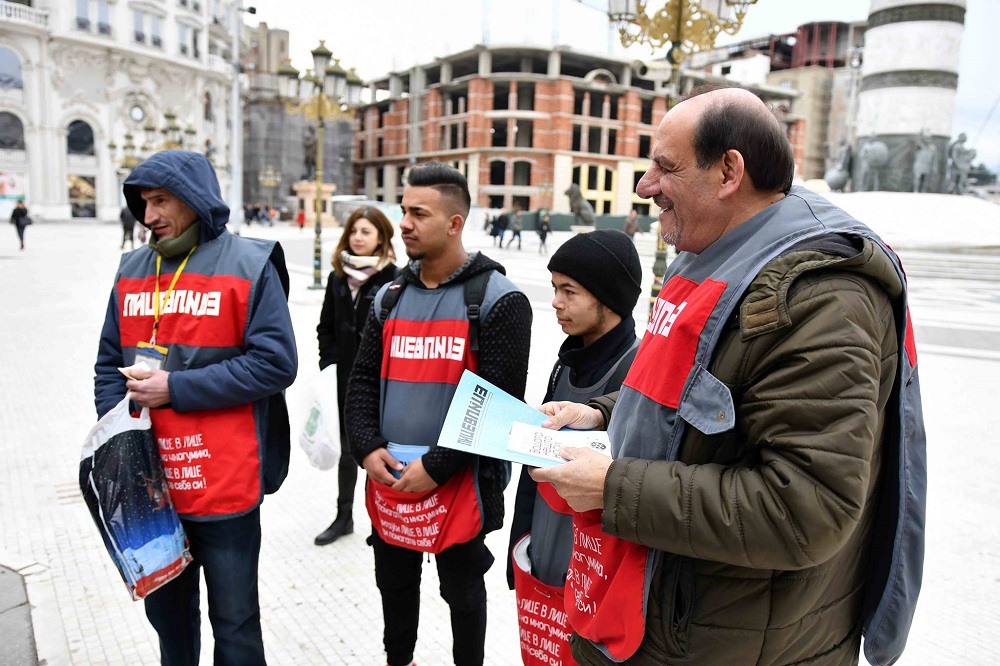 Ibraimoski sells Lice v Lice alongside vendors during #VendorWeek