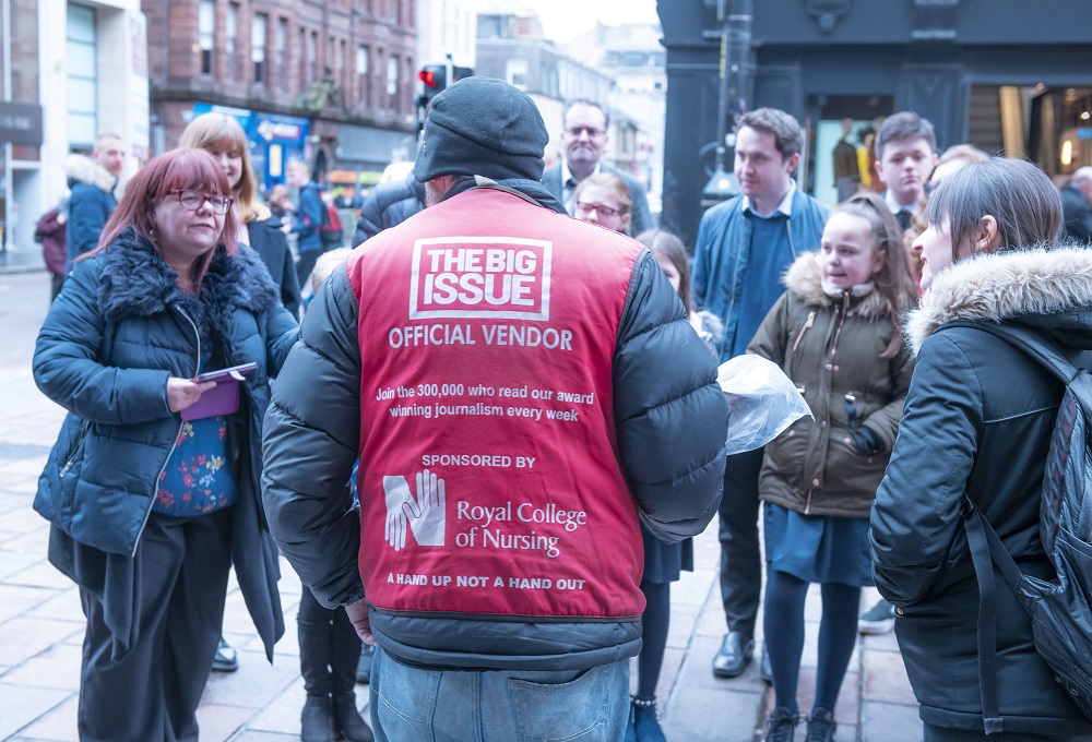 The pupils hear from Big Issue vendor Paul (Credit: Jamie McFadyen)