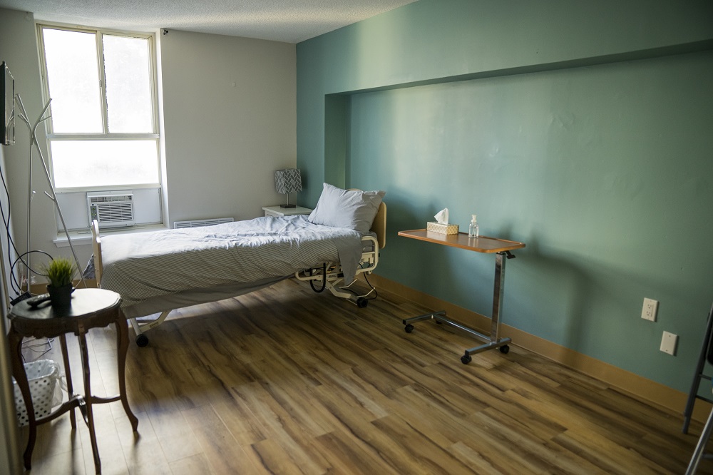 Journey Home Hospice room