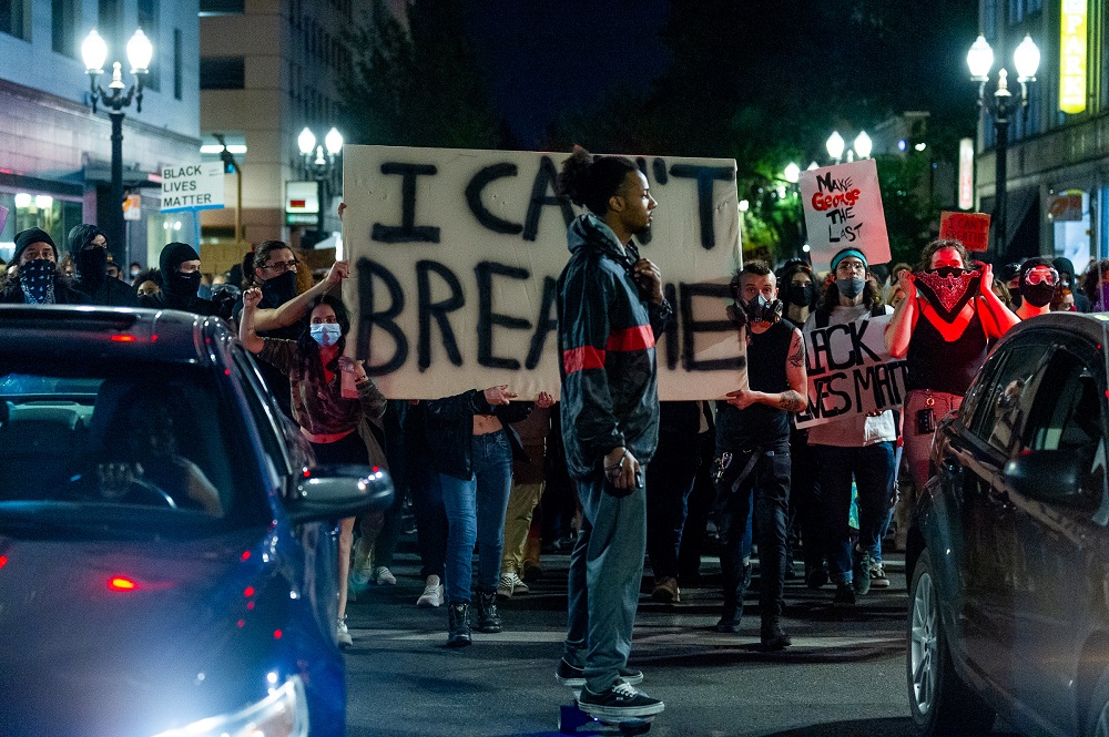 6pm vigil for George Floyd in Portland, Oregon. 29 May. [Credit: Diego Diaz / Street Roots]