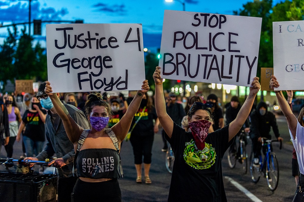 6pm vigil for George Floyd in Portland, Oregon. 29 May. [Credit: Diego Diaz / Street Roots]