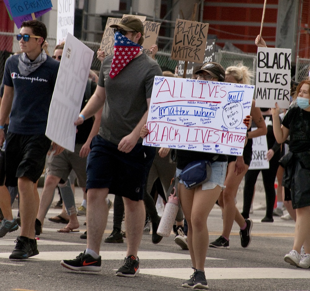 A group of six local teens, Teens for Equality, organized a massive march through downtown Nashville on Thursday, June 4. During the march, protesters walked behind a huge, Black Lives Matter banner and read the names of people who have been killed by police including George Floyd and Breonna Taylor. [By Alvine / The Contributor]